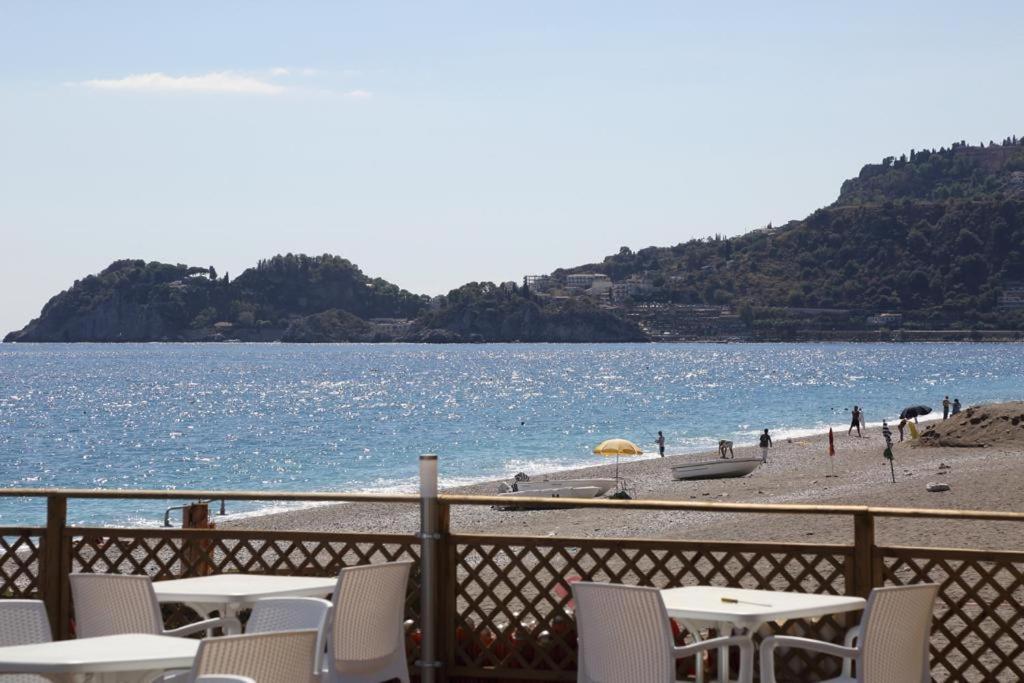 Appartamento Vicolo A Mare, Mazzeo Exterior foto